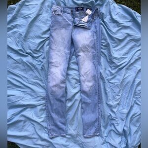 HOLLISTER jeans, HIGH RISE, SUPER SKINNY, size 9L, LIGHT BLUE WASH